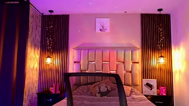 Room 69x online show from 04.23.26