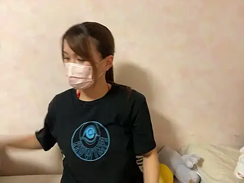 Snapshot of rad_chan chatting on 10.17.25 rad chan online show from 10.17.25