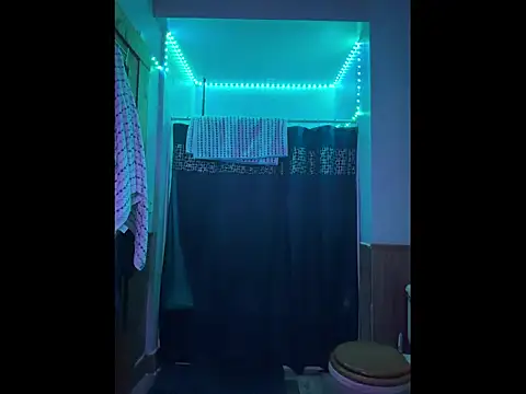 Snapshot of Pussyismyfavoritetaste chatting on 01.15.26 Pussyismyfavoritetaste online show from 01.15.26