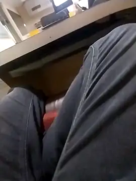 Snapshot of kiss_like_choco11 chatting on 09.18.25 kiss like choco11 online show from 09.18.25