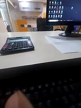 Snapshot of kiss_like_choco11 chatting on 09.27.25 kiss like choco11 online show from 09.27.25