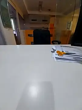 Snapshot of kiss_like_choco11 chatting on 10.21.25 kiss like choco11 online show from 10.21.25