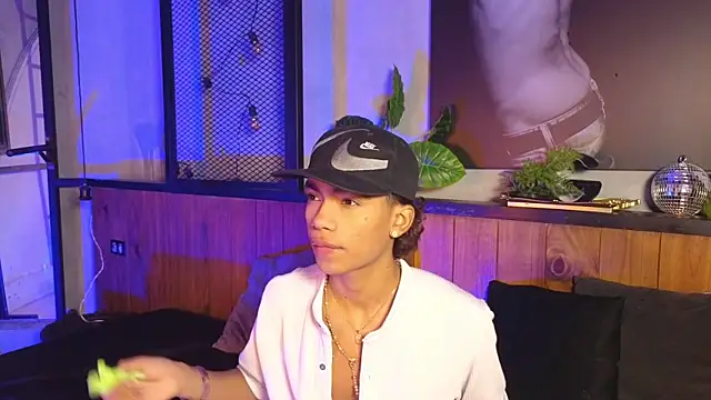 AlanCutee online show from 04.23.26