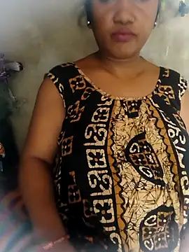 Snapshot of Cute-Swewty chatting on 09.11.25 Cute-Swewty online show from 09.11.25