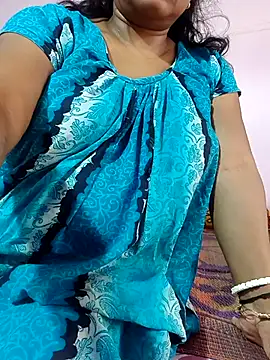 Snapshot of Cute-Swewty chatting on 02.19.26 Cute-Swewty online show from 02.19.26