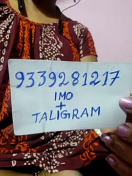 Snapshot of Cute-Swewty chatting on 03.10.26 Cute-Swewty online show from 03.10.26