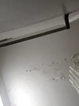 Snapshot of ant912000 chatting on 10.31.25 ant912000 online show from 10.31.25