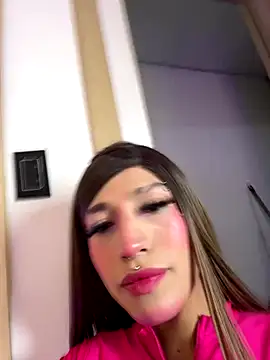 Alaia Snow online show from 12.05.25