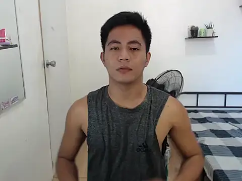 Lloyd wintours online show from 10.30.25