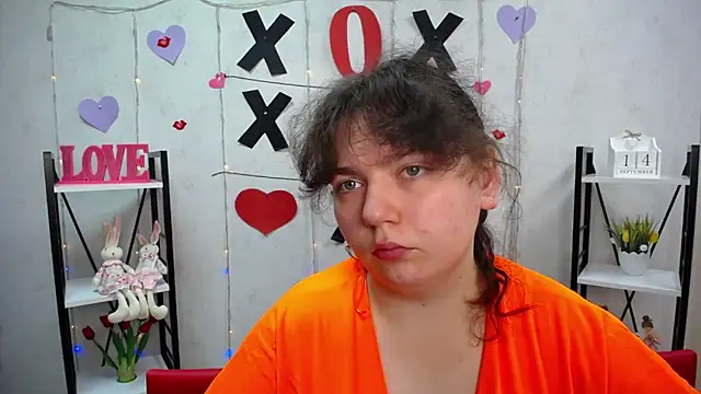 Snapshot of NeonilaLisova chatting on 09.14.25 NeonilaLisova online show from 09.14.25