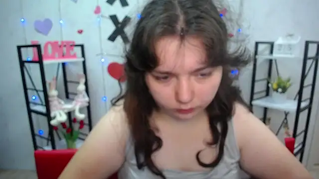 Snapshot of NeonilaLisova chatting on 09.25.25 NeonilaLisova online show from 09.25.25