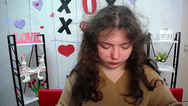 Snapshot of NeonilaLisova chatting on 09.27.25 NeonilaLisova online show from 09.27.25