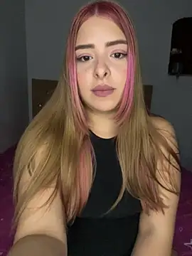Nahomy cm online show from 07.24.26