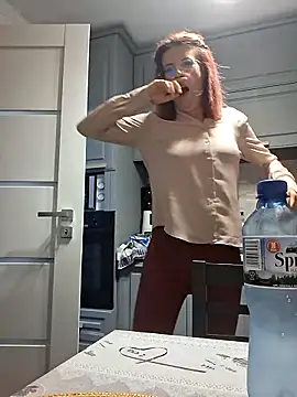 Anayssa  online show from 09.20.25