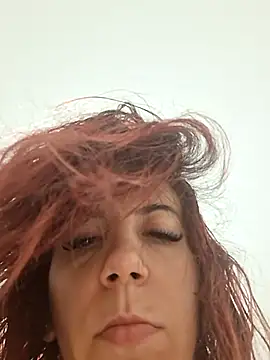 Anayssa  online show from 10.17.25