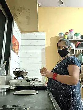 Snapshot of Gk_99999 chatting on 12.22.25 Gk 99999 online show from 12.22.25