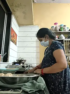 Snapshot of Gk_99999 chatting on 01.08.26 Gk 99999 online show from 01.08.26