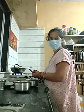 Snapshot of Gk_99999 chatting on 01.12.26 Gk 99999 online show from 01.12.26