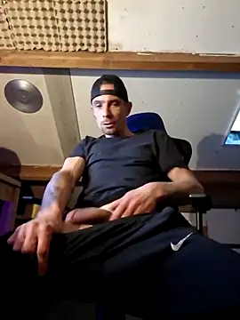 kompiee online show from 12.05.25