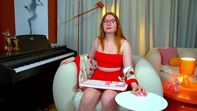 AliceAllisons online show from 09.30.25