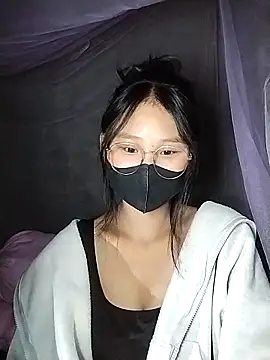 Snapshot of saronla_03 chatting on 11.03.25 saronla 03 online show from 11.03.25