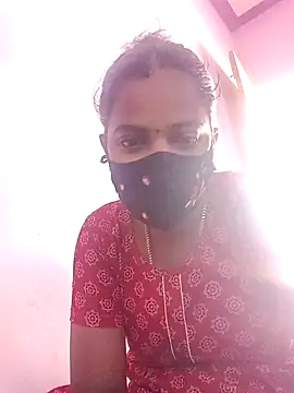 Snapshot of Thamilmegalai chatting on 03.25.26 Thamilmegalai online show from 03.25.26