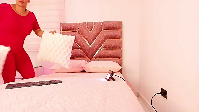 emma madi online show from 10.28.25