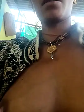 Juhi chawla online show from 12.22.25