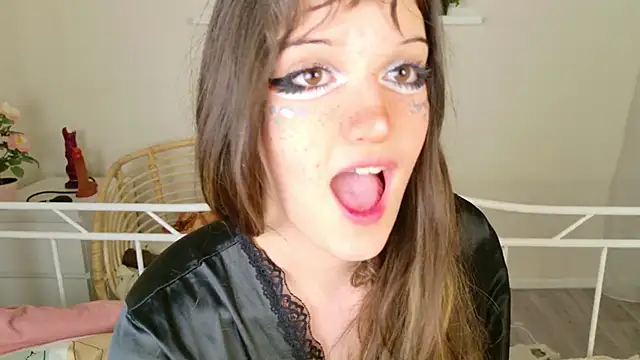 kamila blush online show from 12.04.25