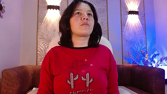 Snapshot of Amie_gh chatting on 10.09.25 Amie gh online show from 10.09.25