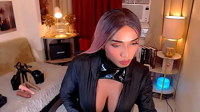 Snapshot of KYLINE_WIILLS chatting on 07.31.26 KYLINE WIILLS online show from 07.31.26