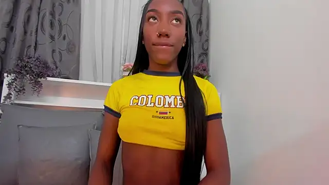 Mistt Mia online show from 10.05.25