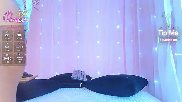 SunnyGilmoree online show from 06.16.26