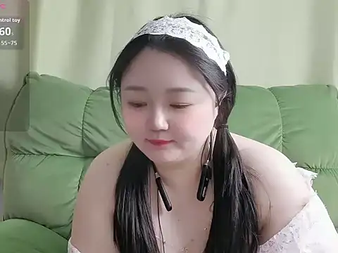 Adelle01 online show from 03.16.26