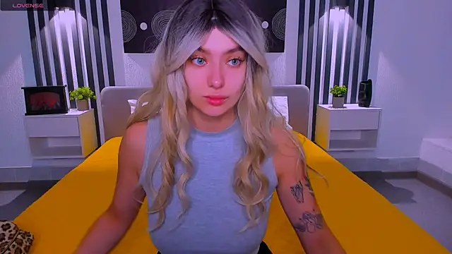 Emily Tylerr online show from 03.14.26