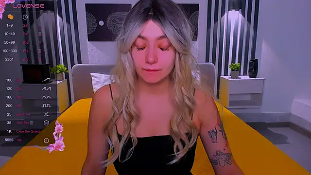 Emily Tylerr online show from 03.15.26