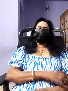 mallu-lover online show from 10.16.25