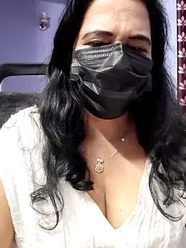 mallu-lover online show from 11.01.25