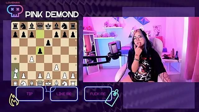 Snapshot of pinkk_deemon chatting on 06.27.26 pinkk deemon online show from 06.27.26