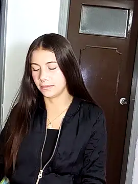 CharlotteSex  online show from 11.19.25