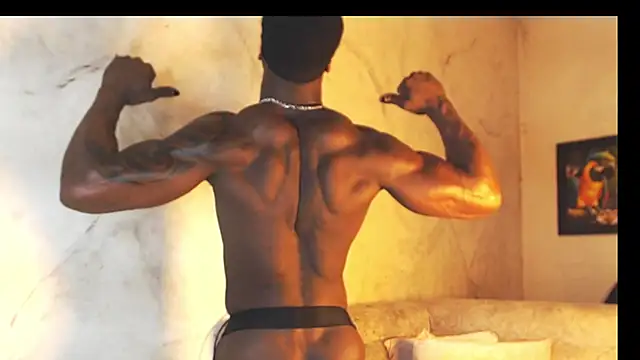 Snapshot of MrByronStallion chatting on 10.03.25 MrByronStallion online show from 10.03.25