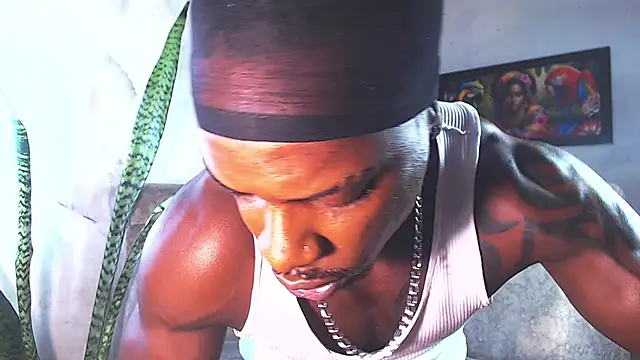 Snapshot of MrByronStallion chatting on 10.11.25 MrByronStallion online show from 10.11.25