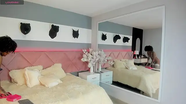 amy miller1 online show from 10.15.25