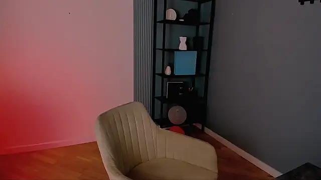 Snapshot of JaneByrd chatting on 11.02.25 JaneByrd online show from 11.02.25