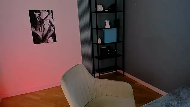 Snapshot of JaneByrd chatting on 11.27.25 JaneByrd online show from 11.27.25