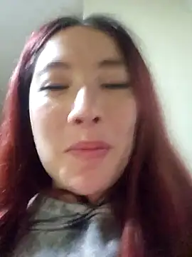 Snapshot of lunnaa_ chatting on 03.04.26 lunnaa online show from 03.04.26