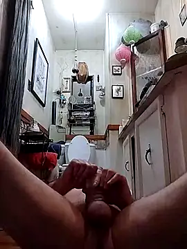 Snapshot of fischnet chatting on 09.29.25 fischnet online show from 09.29.25