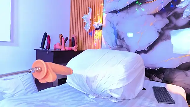 Snapshot of Ary_Salome1 chatting on 12.04.25 Ary Salome1 online show from 12.04.25