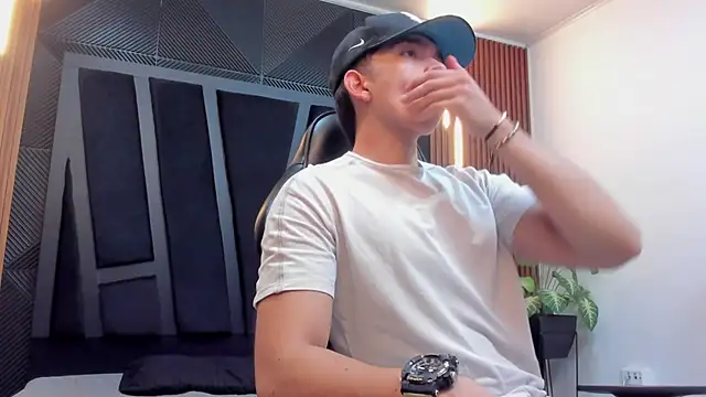 Eryonbradley online show from 09.30.25