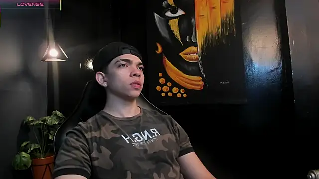 Eryonbradley online show from 12.04.25